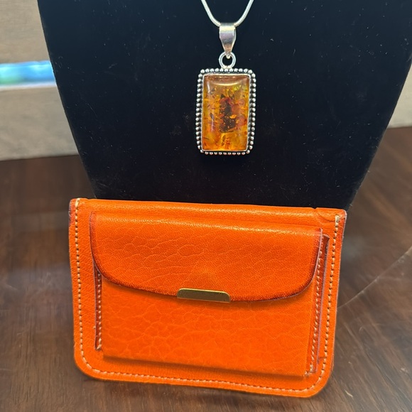 Orange leather wallet and .925 Baltic Amber necklace. - Picture 3 of 5